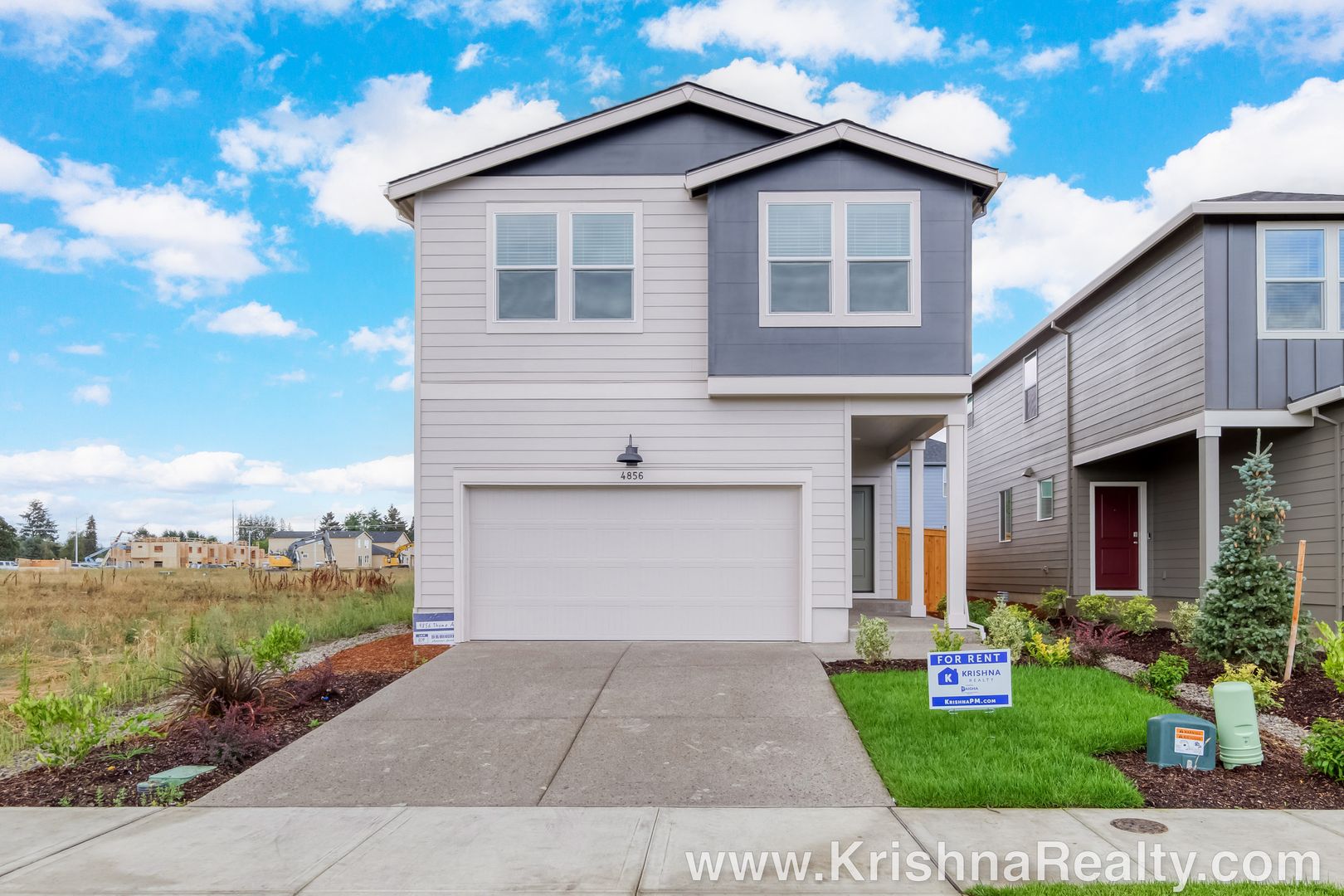 Salem House: 411 Pietro ST NE