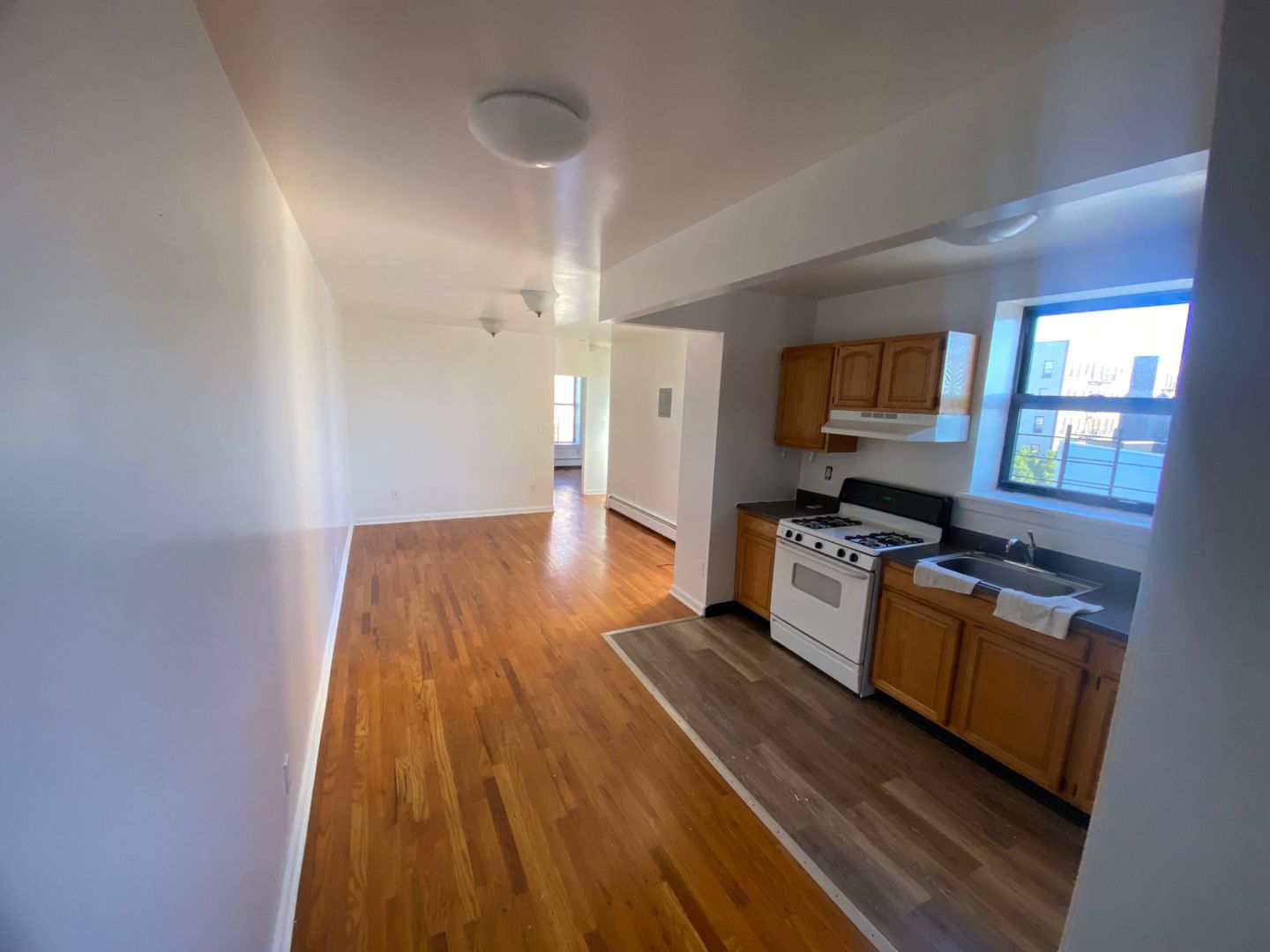 Bronx Apartment: 1530 Bryant Avenue