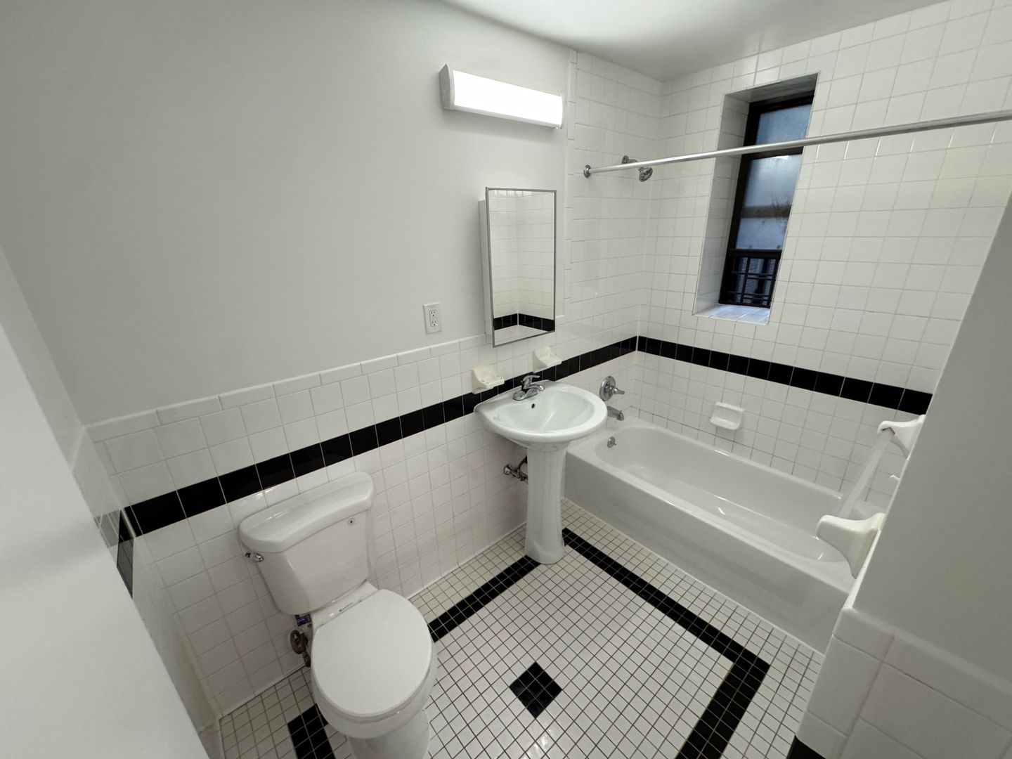 Bronx Apartment: 557 E. 169th Street