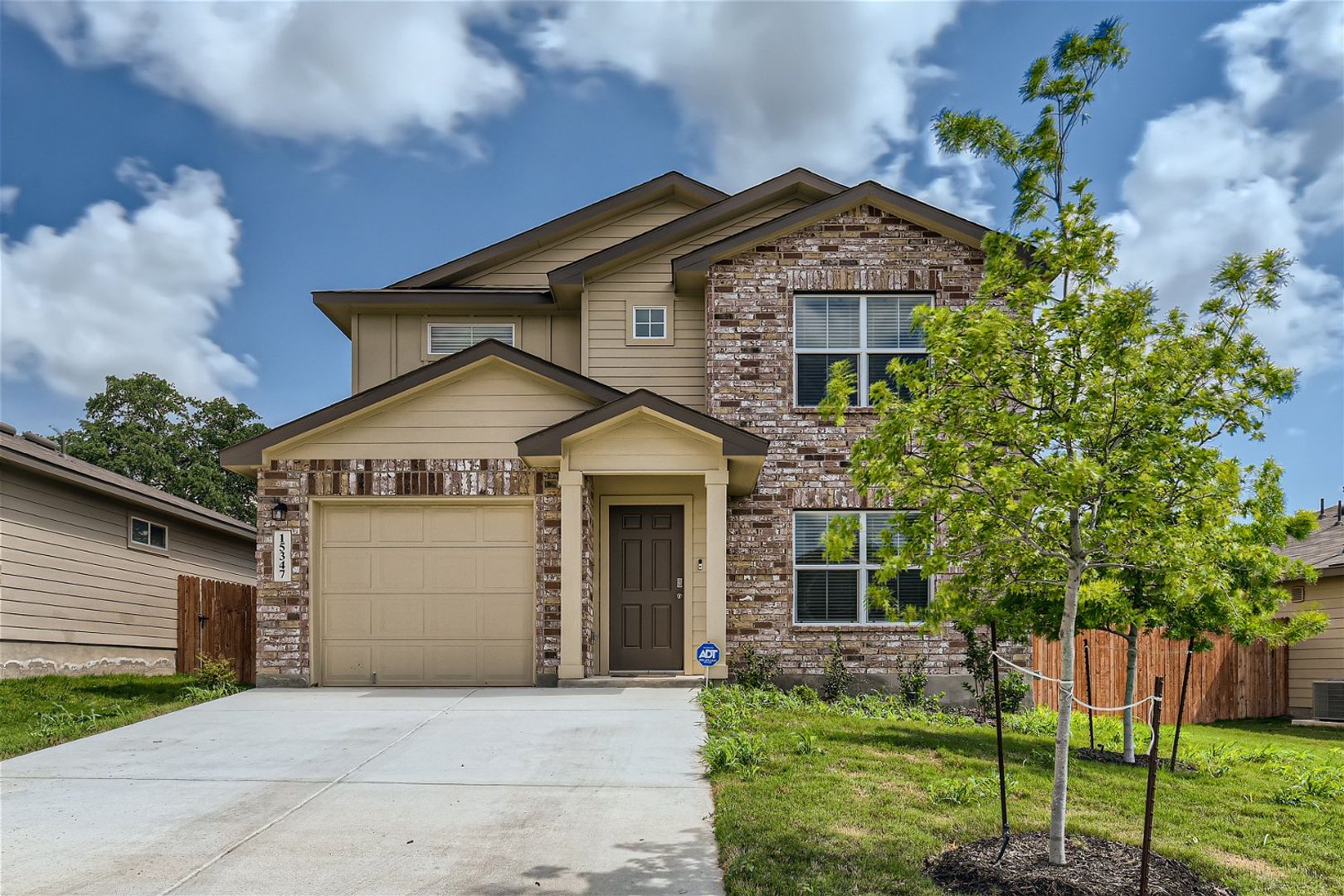 San Antonio House: 15347 Shortwing
