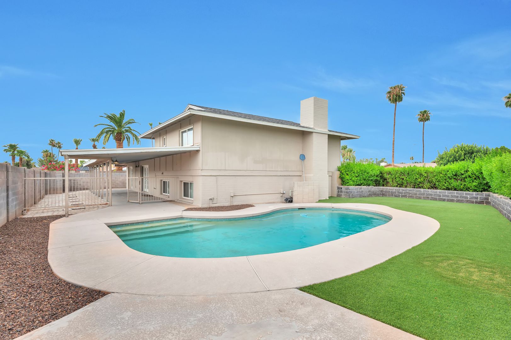 Tempe House: 3922 S Alder Dr