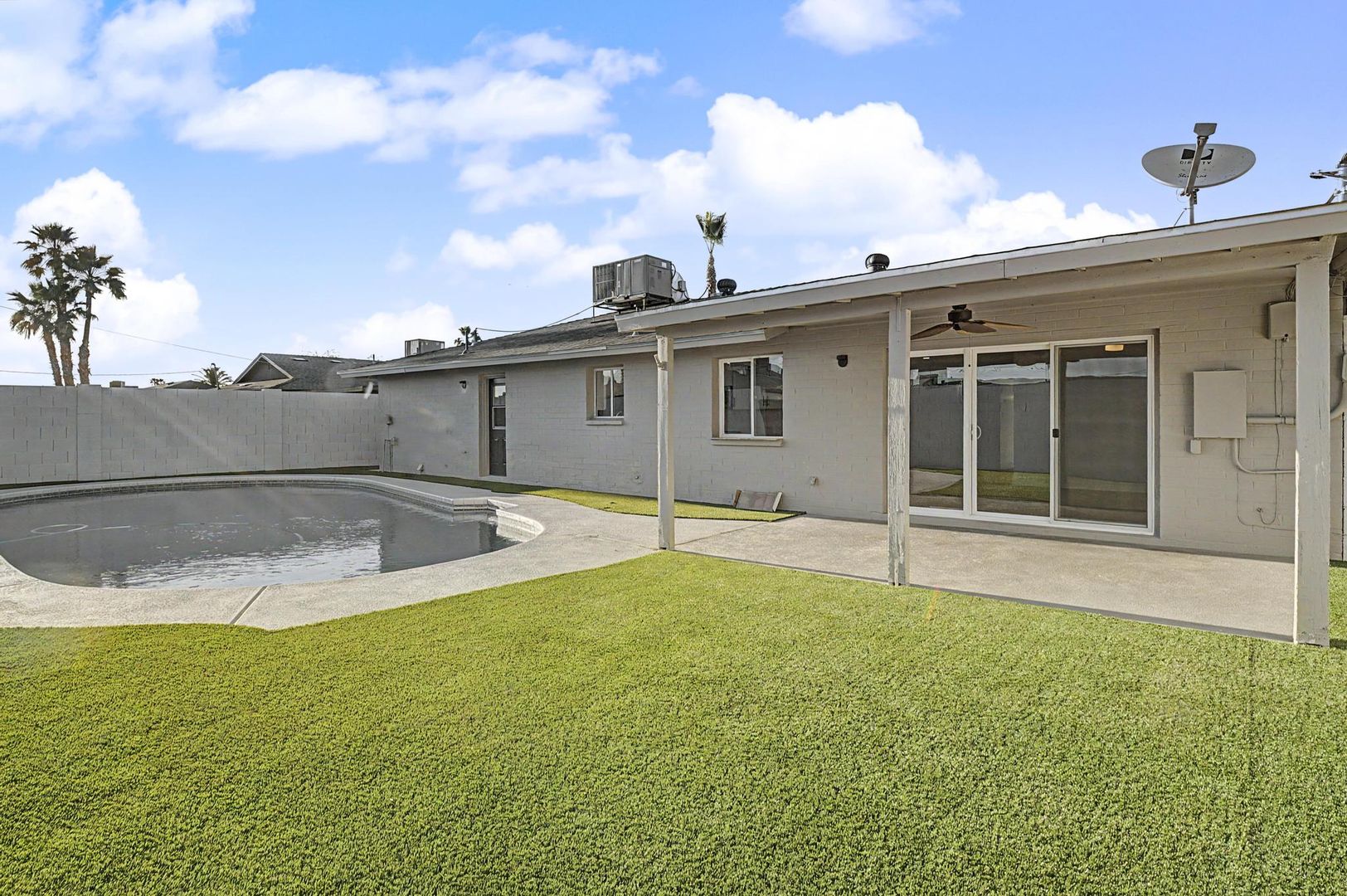 Tempe House: 1281 E Hermosa Dr