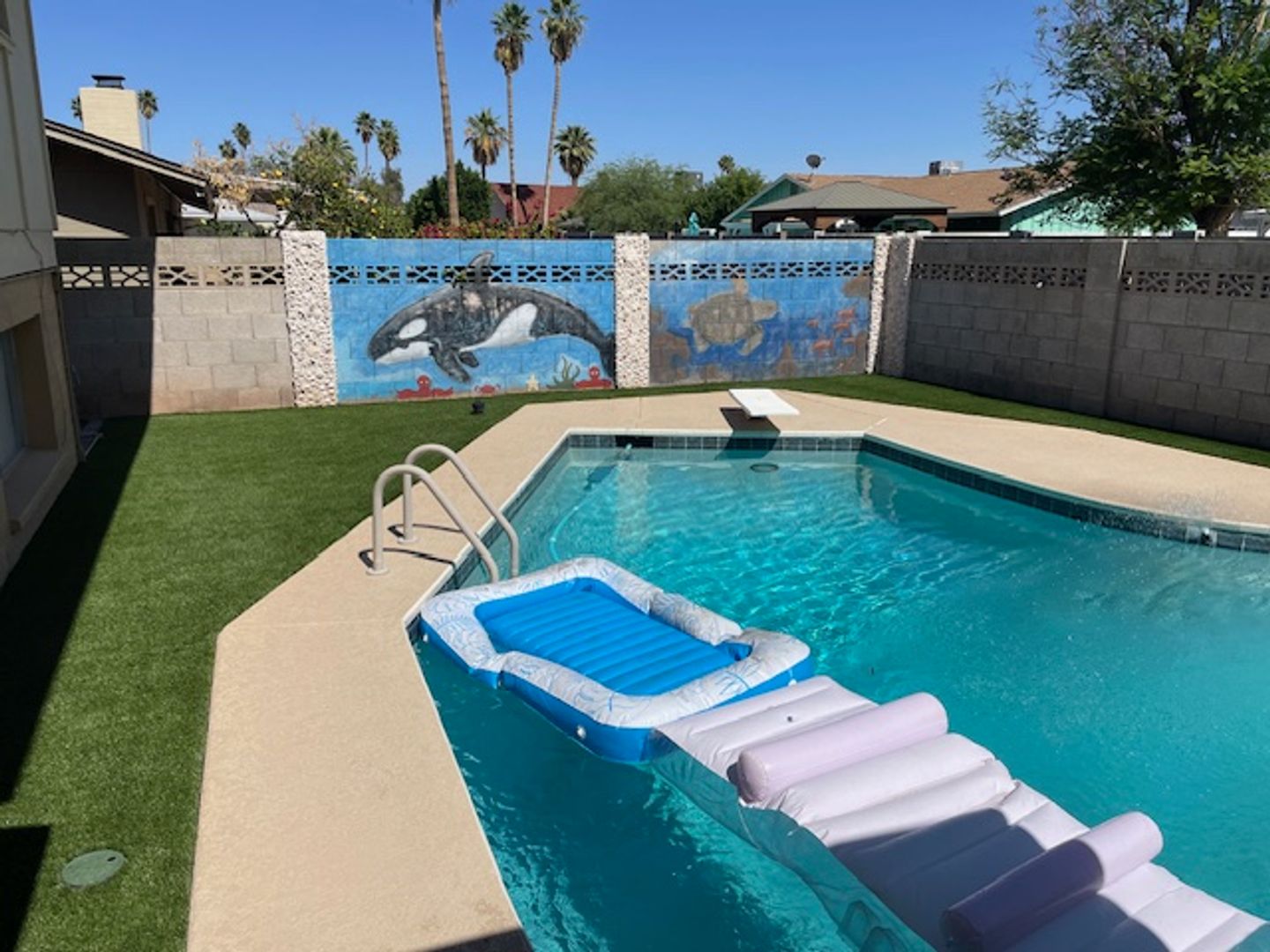 Tempe House: 1633 E La Jolla Dr