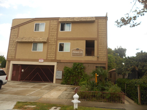 Gated Upstairs 1-Bedroom Apartment in a Quiet 10-Unit Community – photo 1