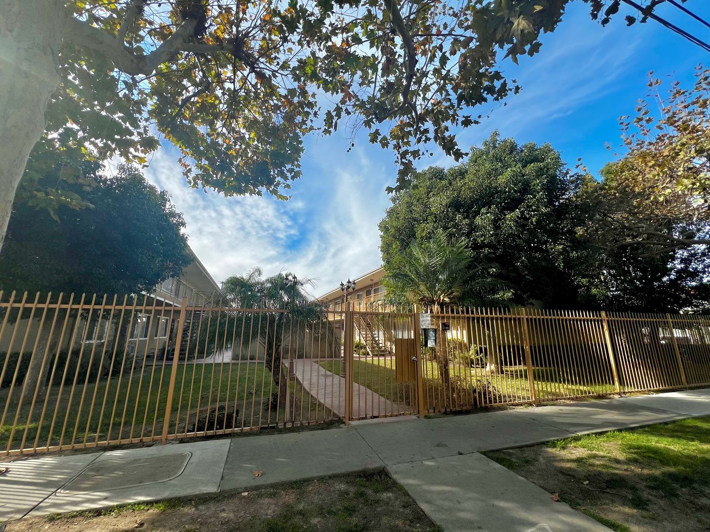 Santa Ana Apartment: 224 S. Lyon St