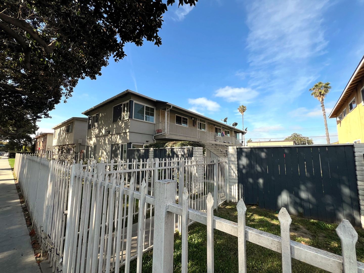 Anaheim Apartment: 319 N. Rose St