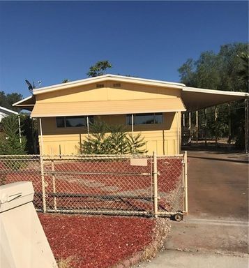 3 Bed / 2 Bath Manufactured Home in Hemet! – photo 1