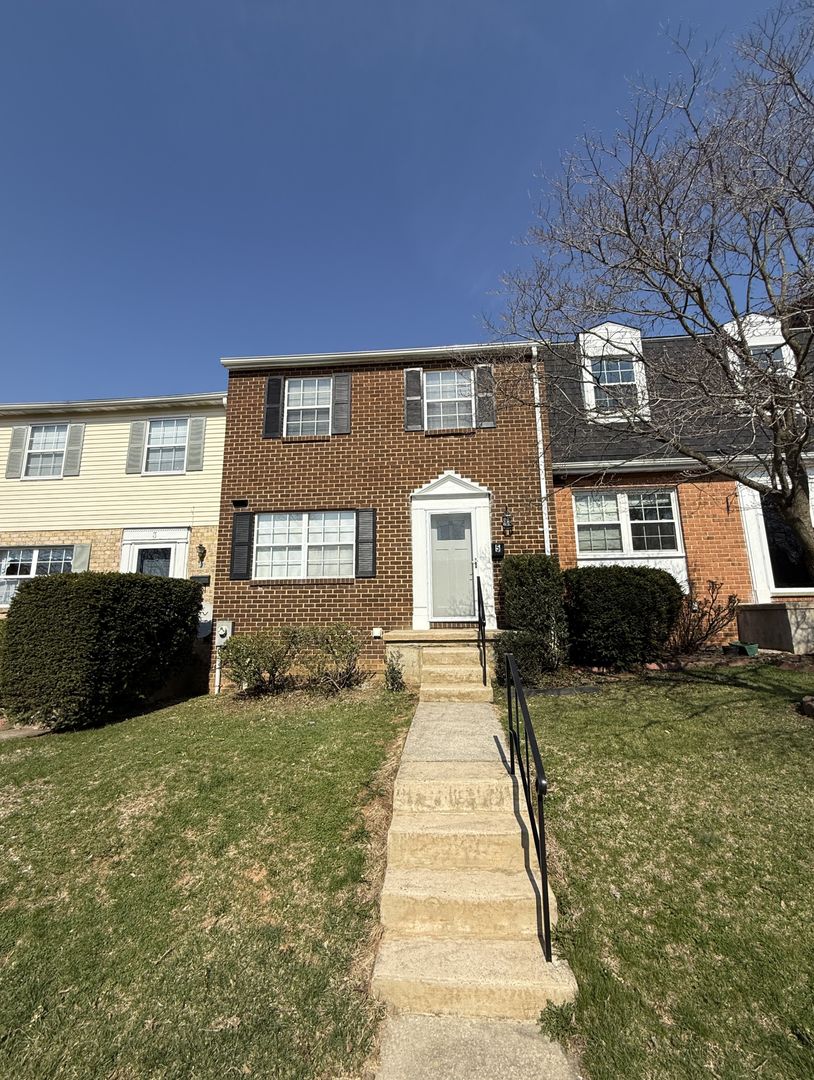 Cockeysville Townhome: 5 Warwick Mill Ct