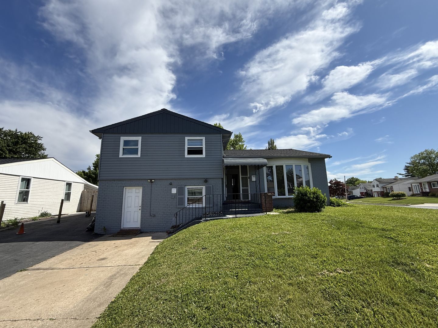 Windsor Mill House: 7805 Brevort Road