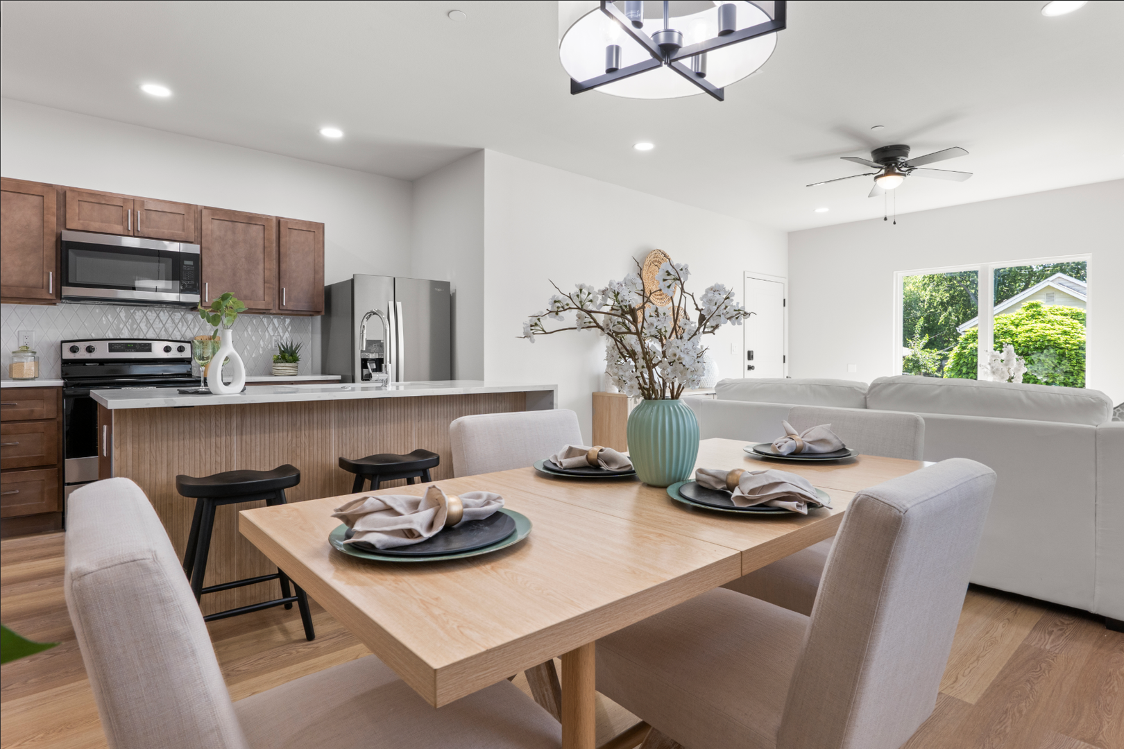 Tulsa Apartment: 1111 S Quincy Ave.