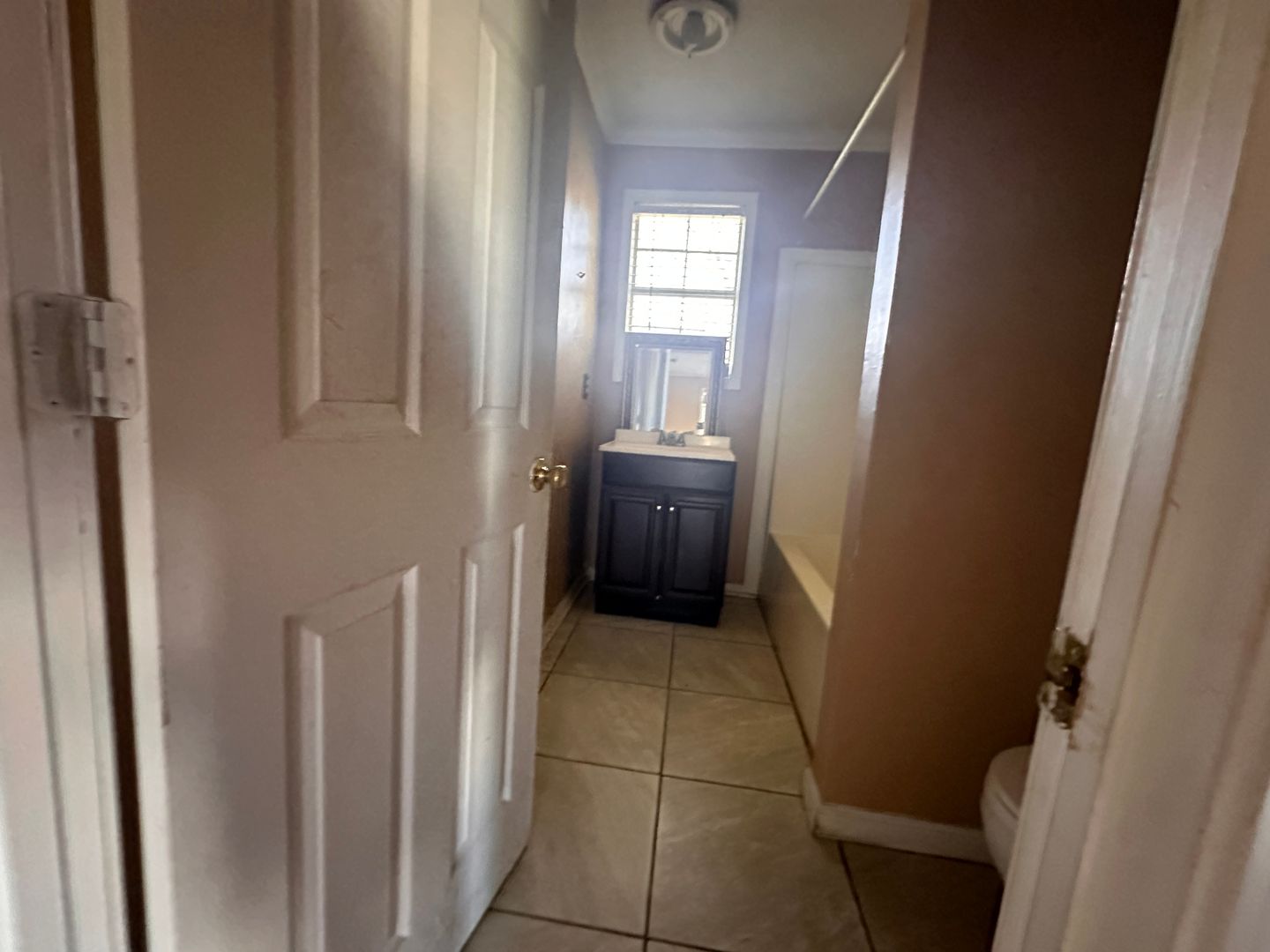 Spacious 3/2 available now!