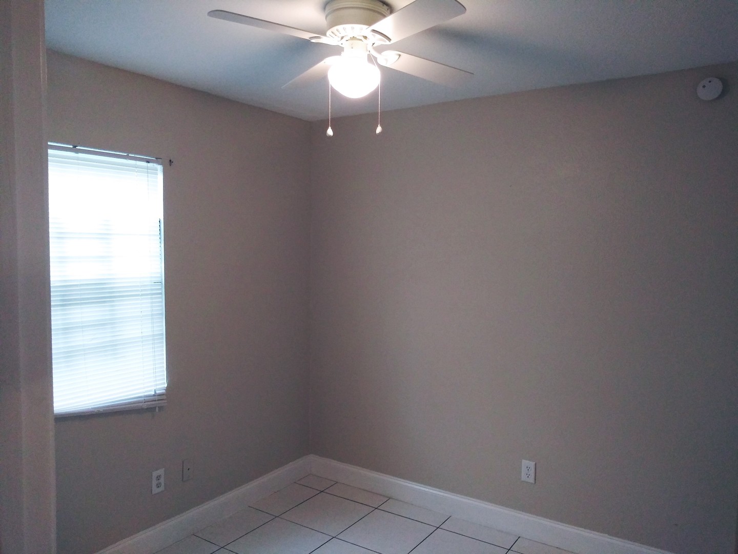 New Orleans House: 7667 Avon Park Blvd