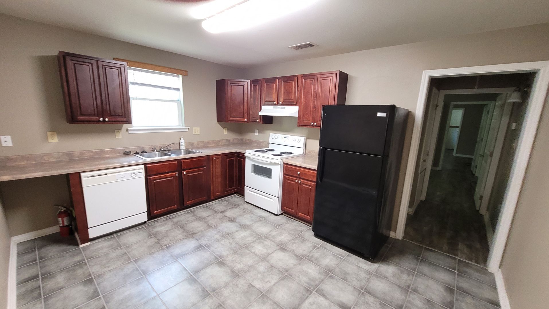 New Orleans Apartment: 517 Lizardi St
