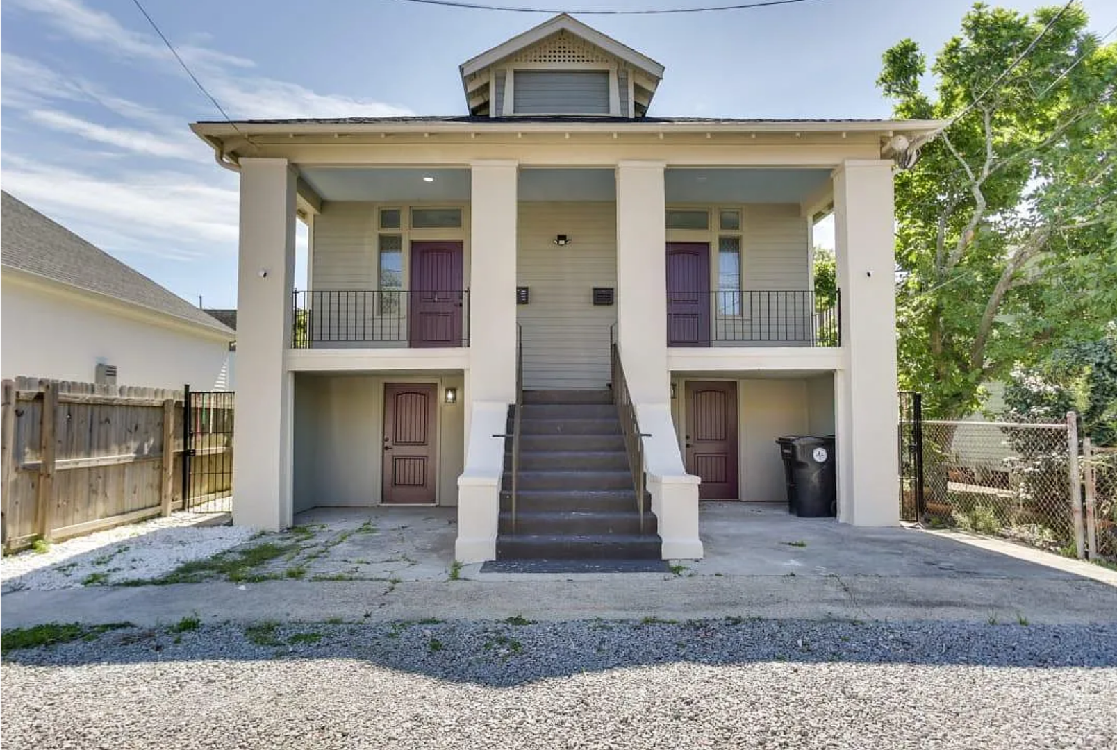 New Orleans Apartment: 1321-1323 Monroe Street