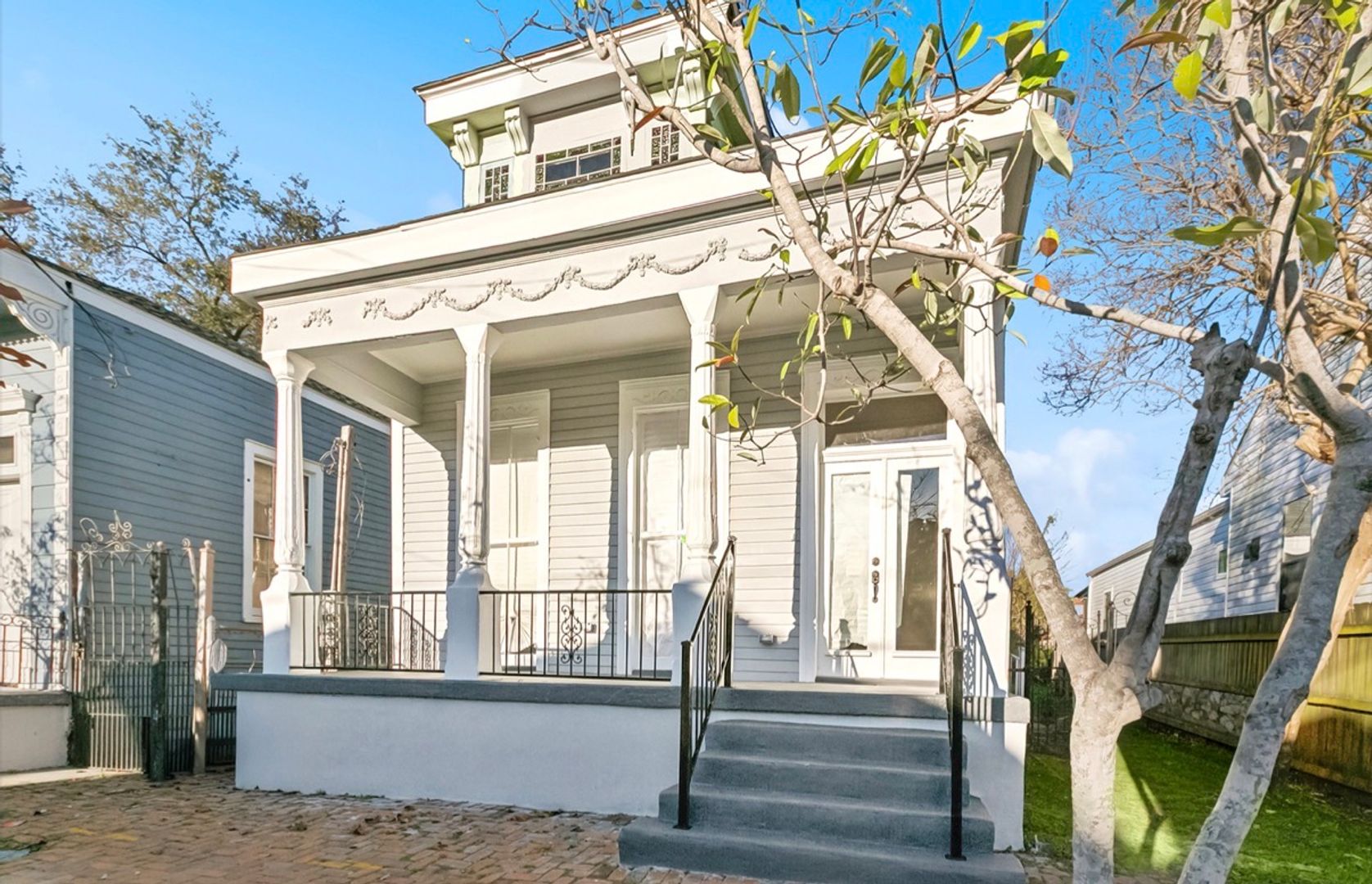 New Orleans House: 2025 Dumaine Street