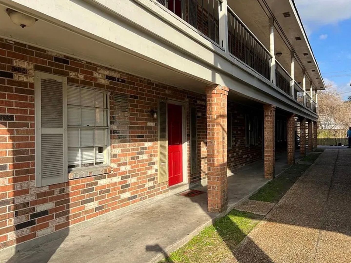 New Orleans Apartment: 3310-3320 Kabel Drive