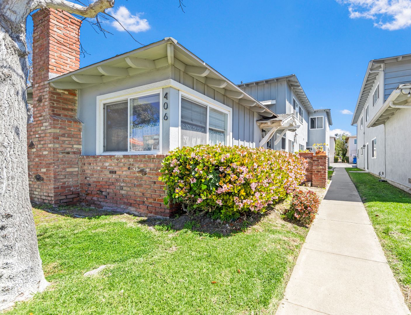 Huntington Beach, Apartment: 406 13th Street #A-D