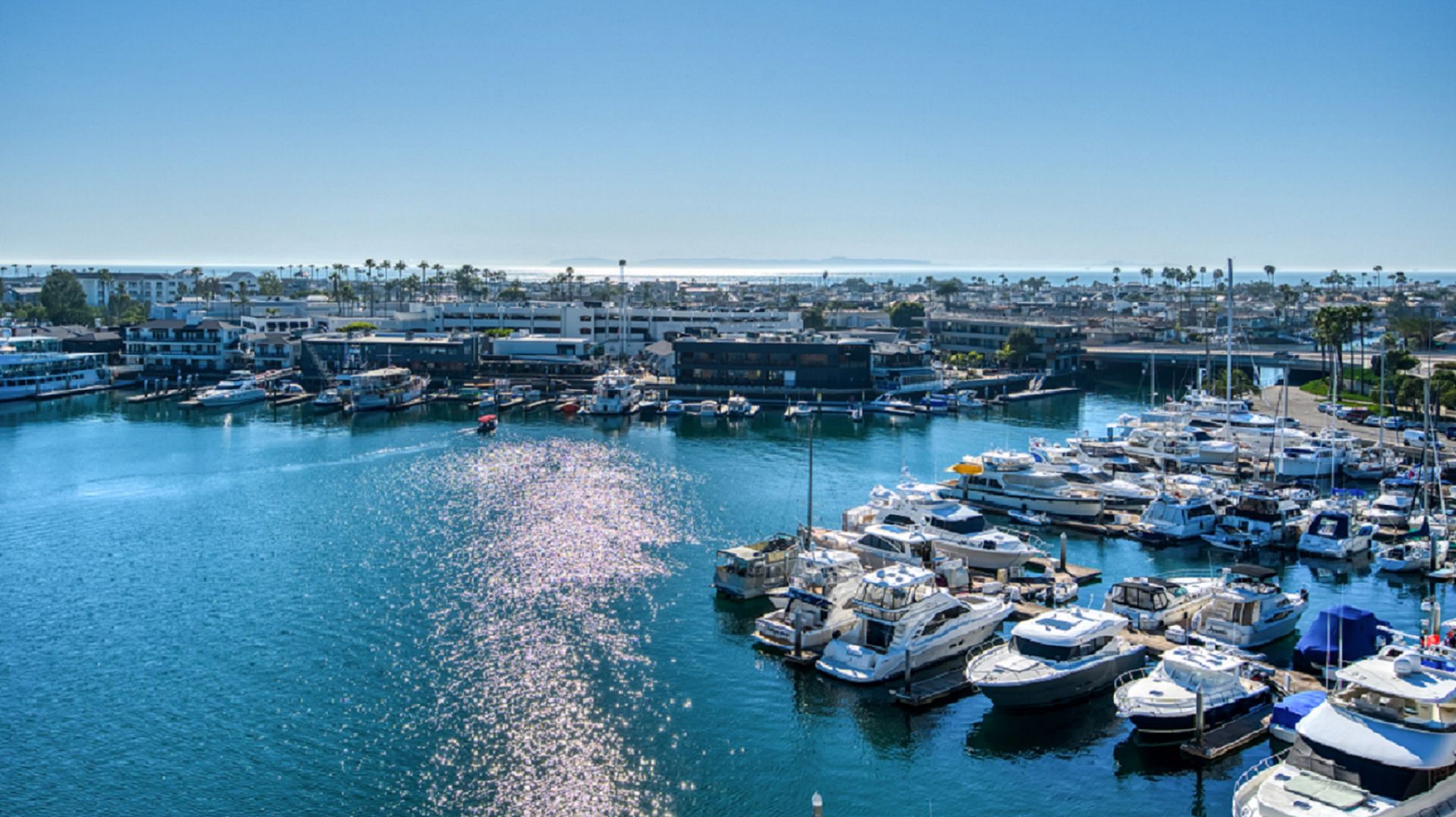 Newport Beach Condo: 3121 Coast Hwy. 7D
