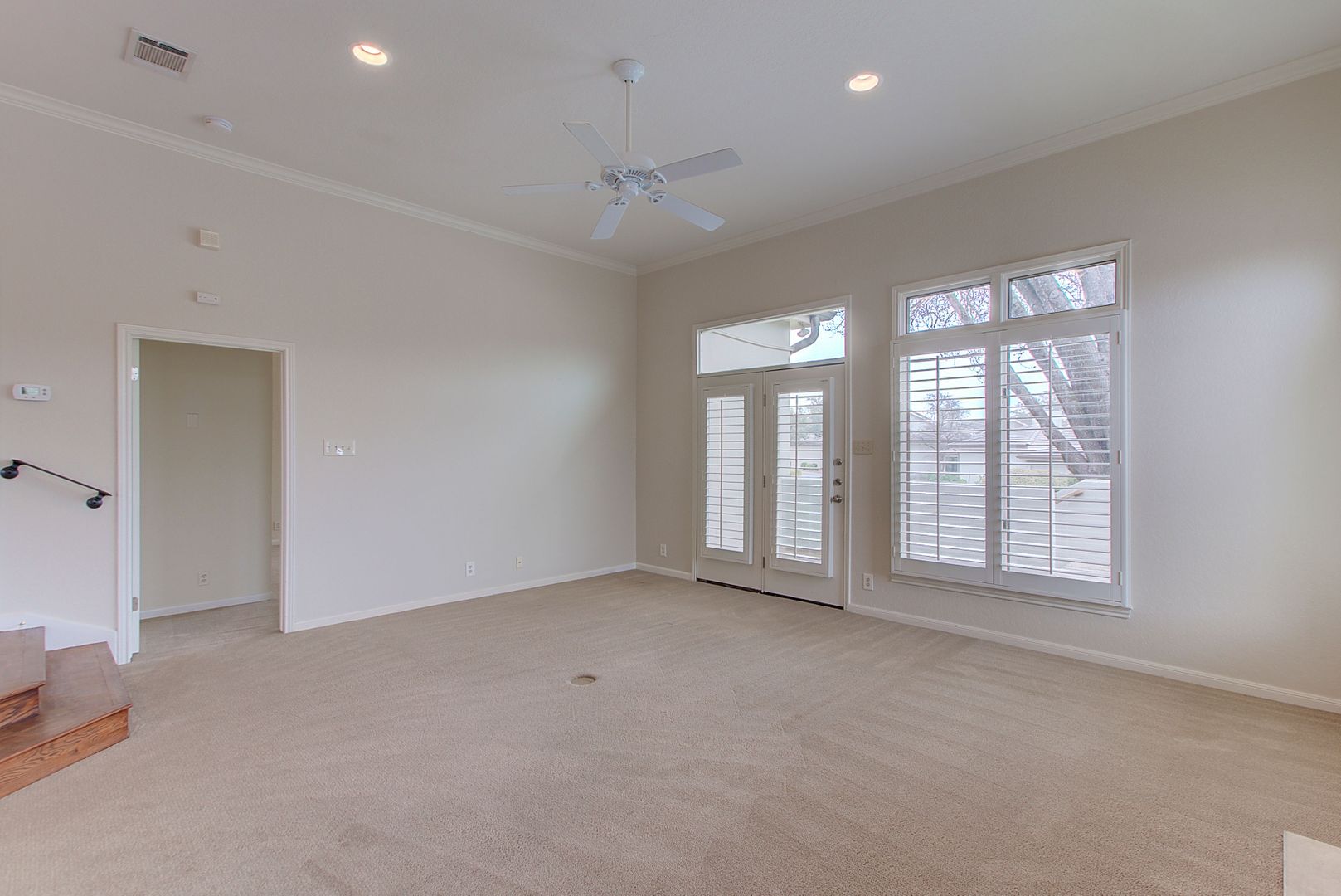 4231 Westlake Drive E2 6 of 12