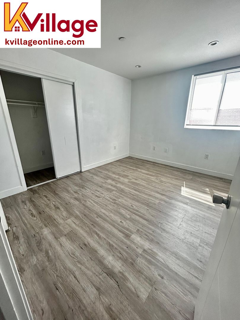 LOS ANGELES Apartment: 1528  W 36TH PL