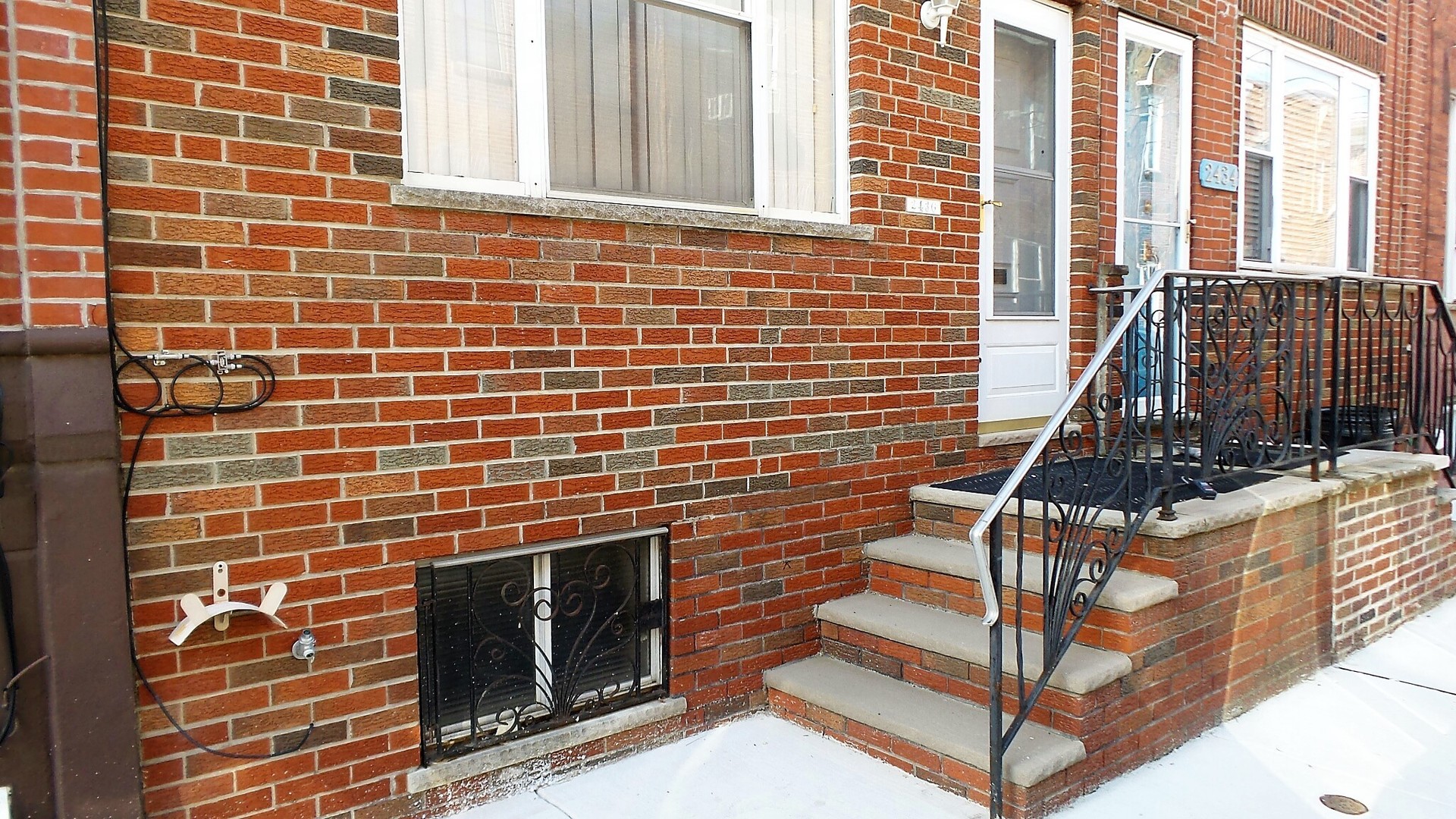 PHILADELPHIA House: 2436 S. MOLE ST