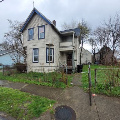 Single Family Home 2 beds 1 bath FOR RENT – photo 1