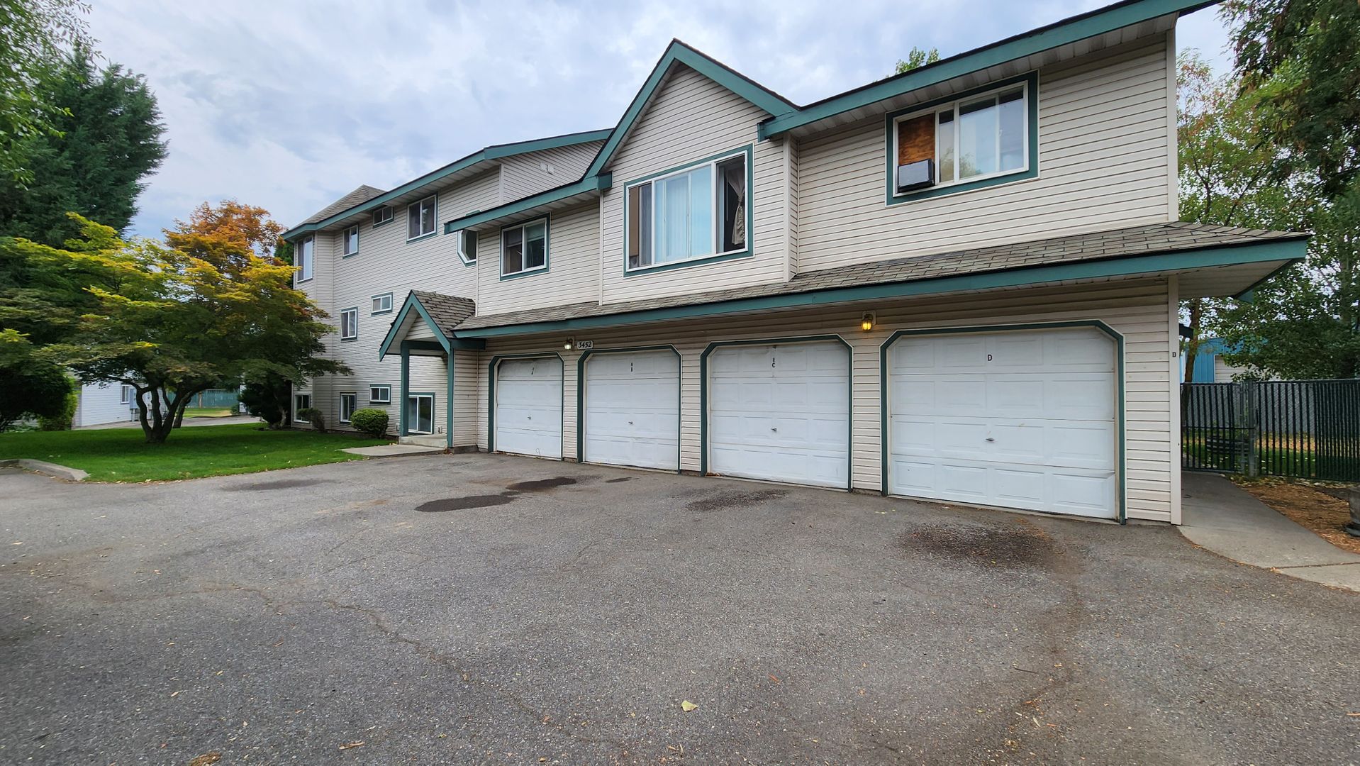 Post Falls Apartment: 3452 W Lilac Ct Units A-B