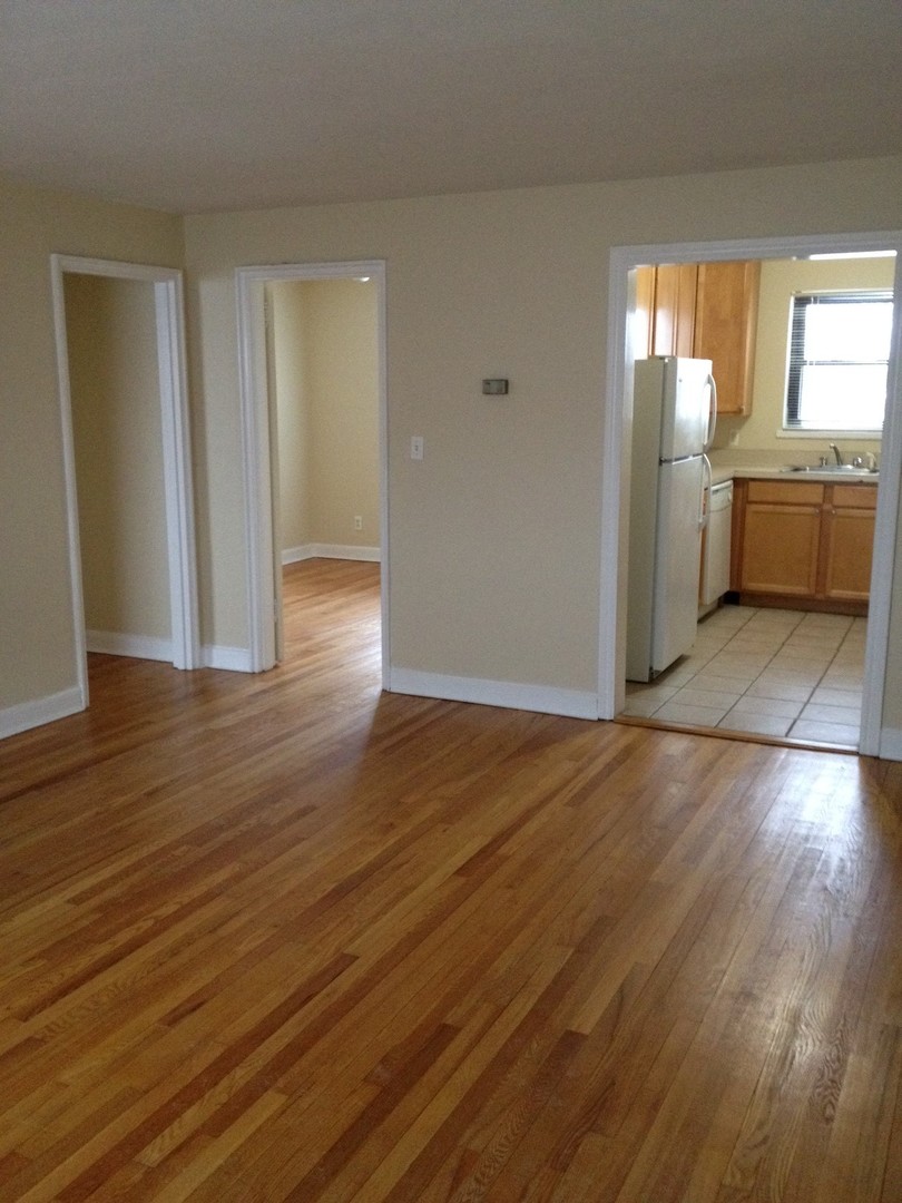 West Hartford Apartment: Boulevard & Vera