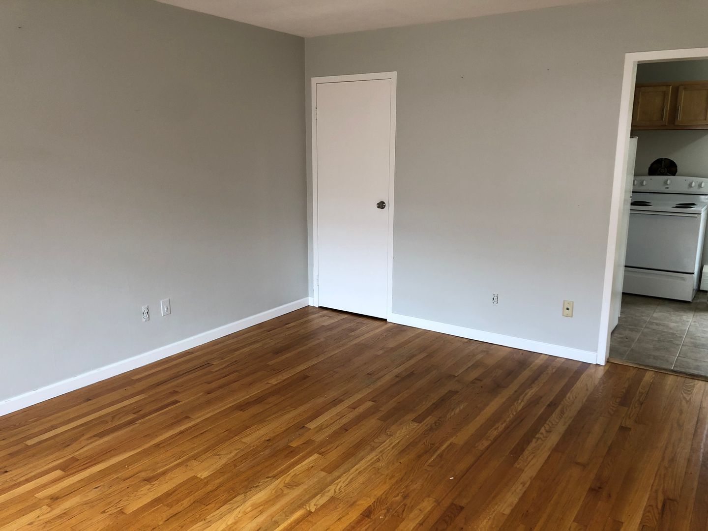 West Hartford Apartment: 372-378 Park Road