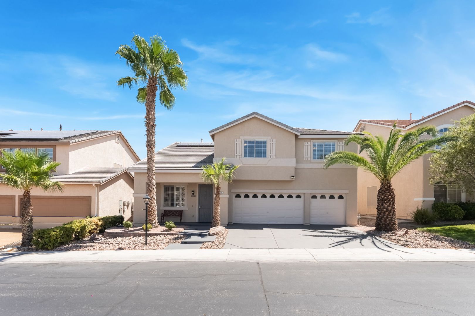 Las Vegas House: 8701 Butterchurn Avenue