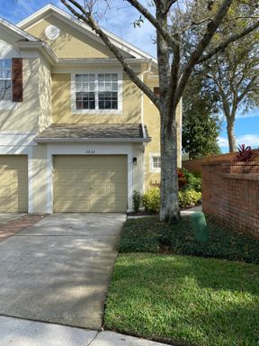 MOVE-IN SPECIAL!!! Townhome 3 Bedroom/2.5 Bathroom in Winter Park in a gated community – photo 1
