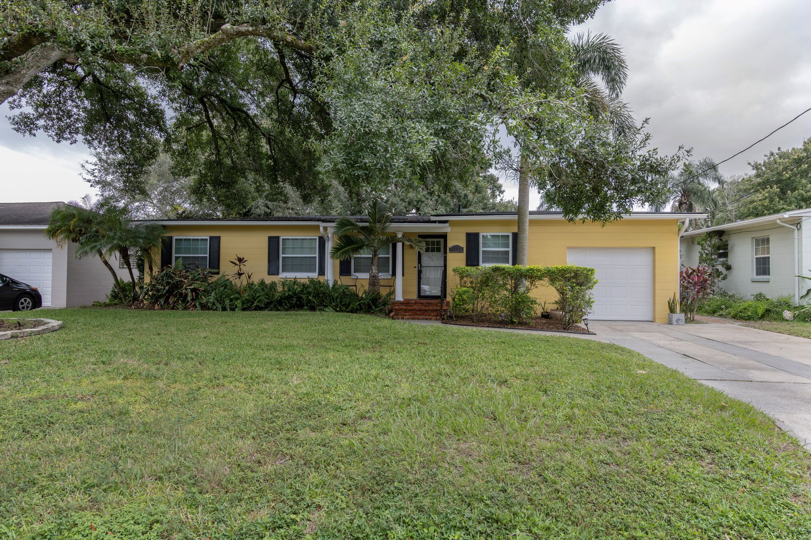 Orlando House: 226 W Spruce St