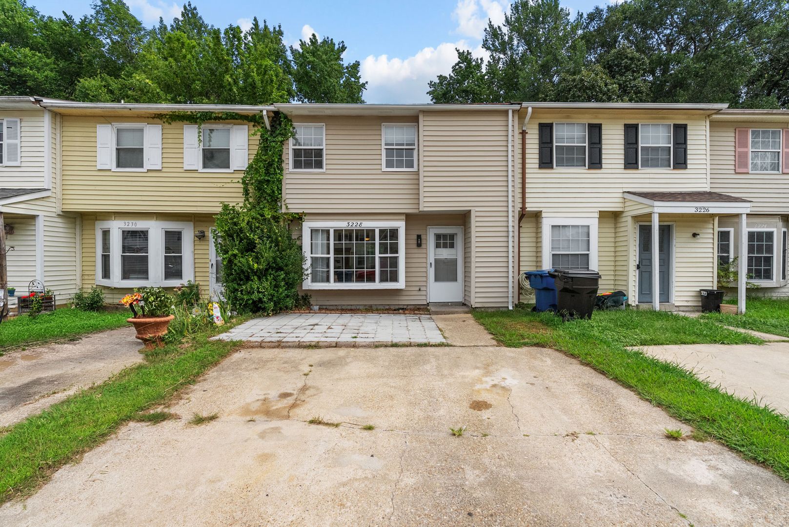 Virginia Beach Townhome: 3228 Scarborough Way