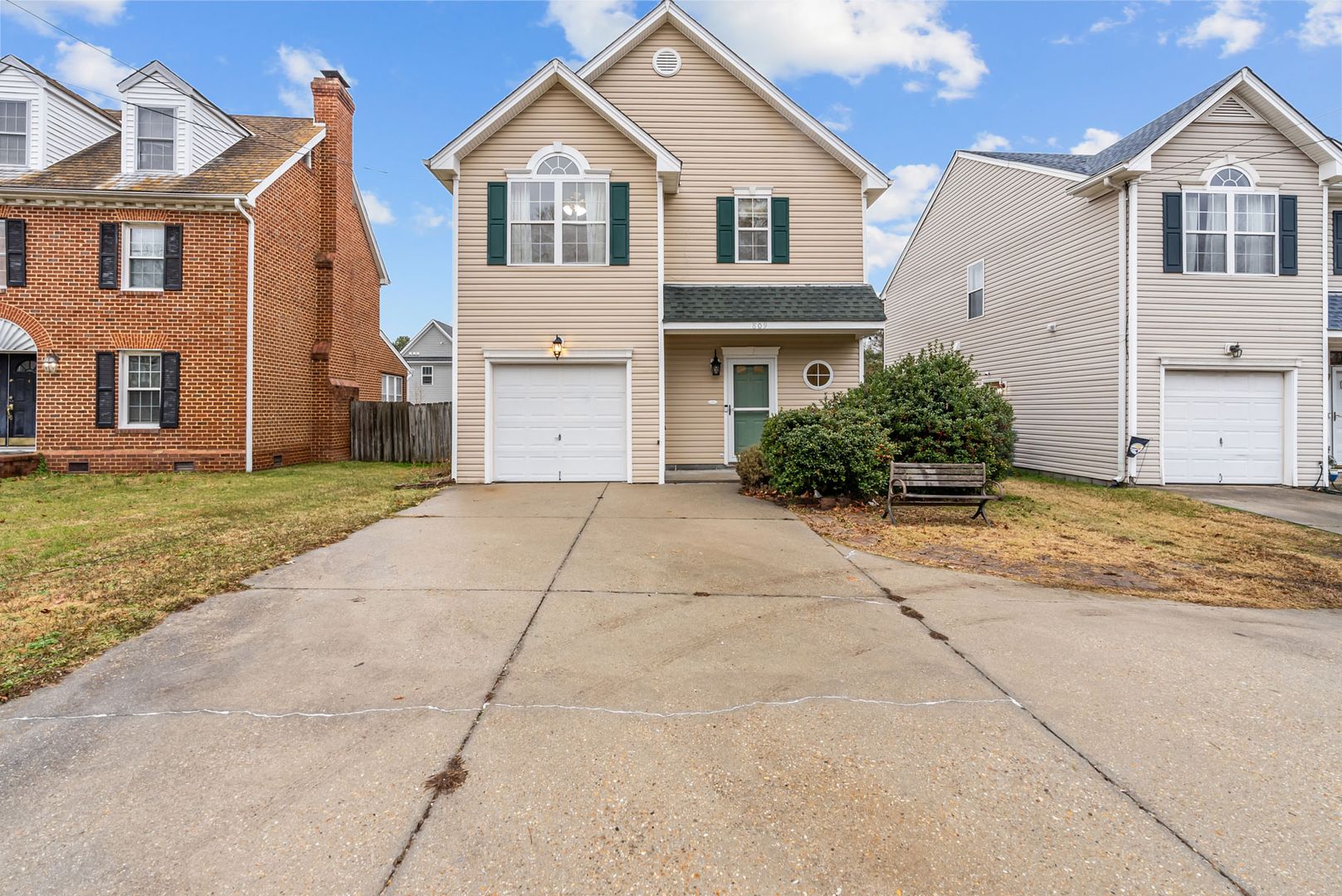 Virginia Beach House: 809 23rd St