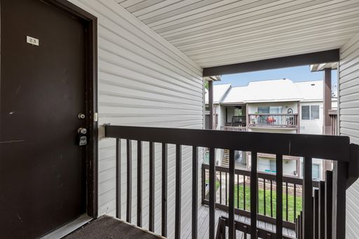 Hampton Condo-Ready Now – photo 1