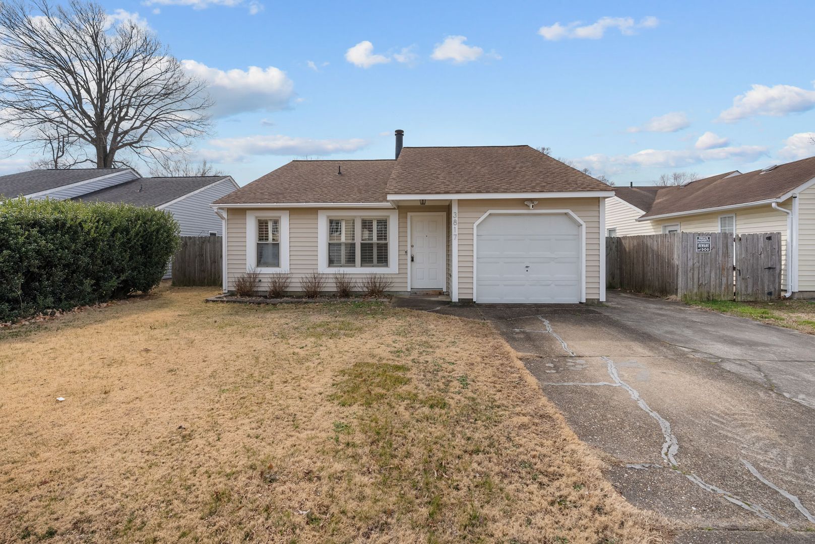 Virginia Beach House: 3817 Clearwood Ct