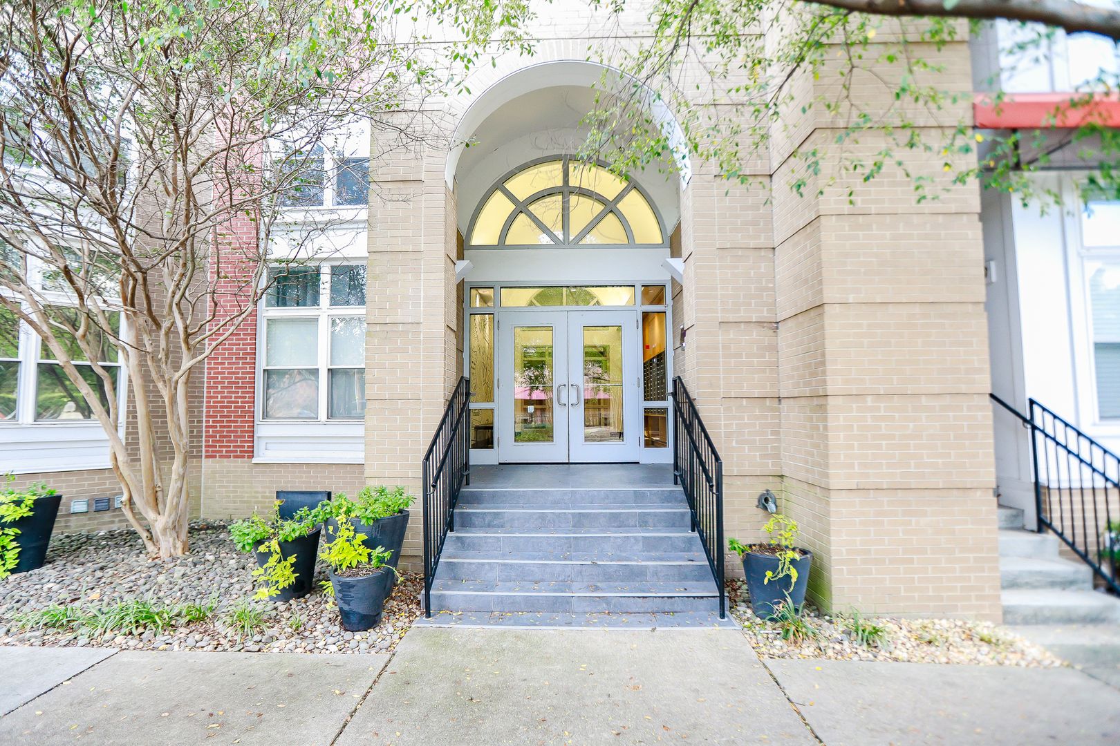 Norfolk Condo: 388 Boush st