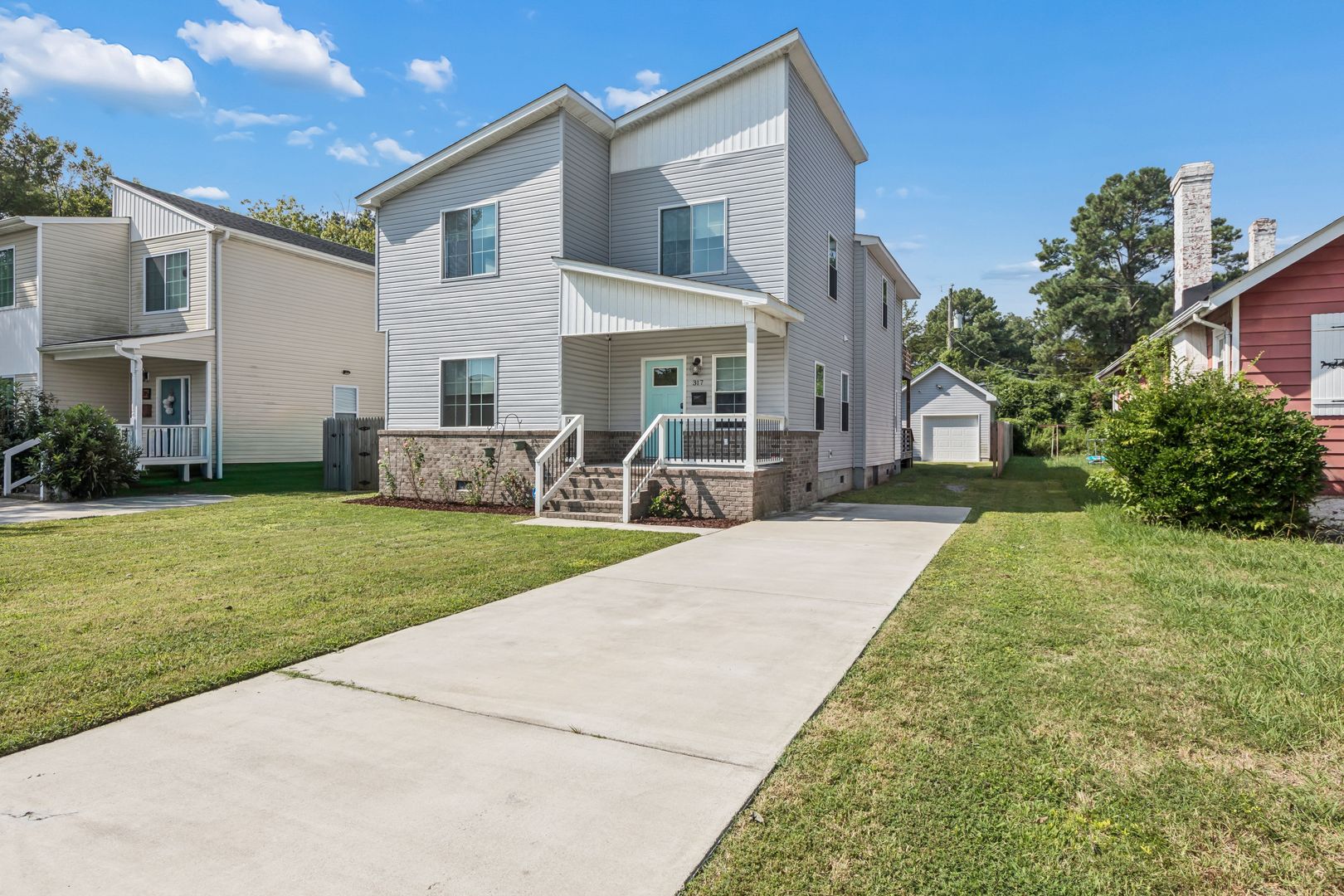Hampton House: 317 Cottonwood Ave