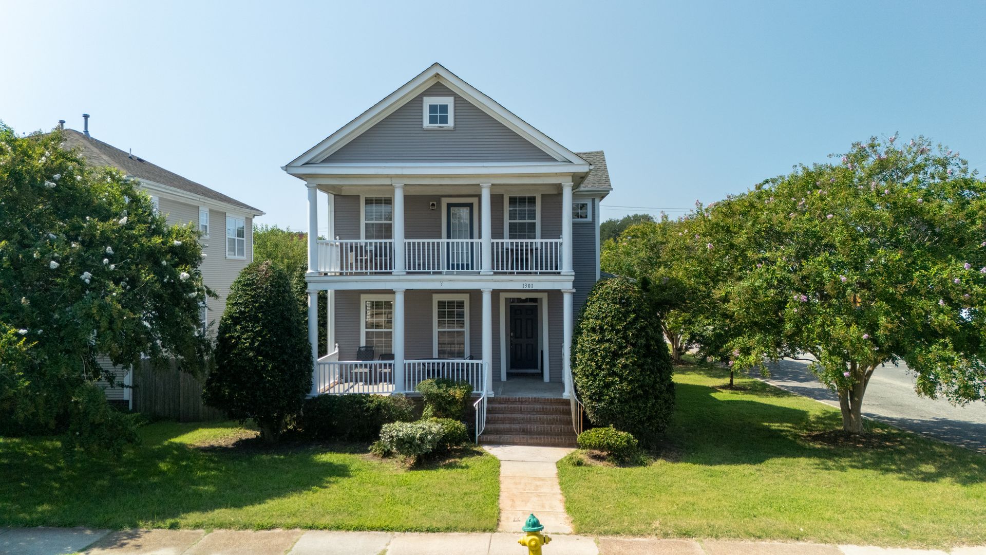 Norfolk House: 1301 E Ocean View Ave