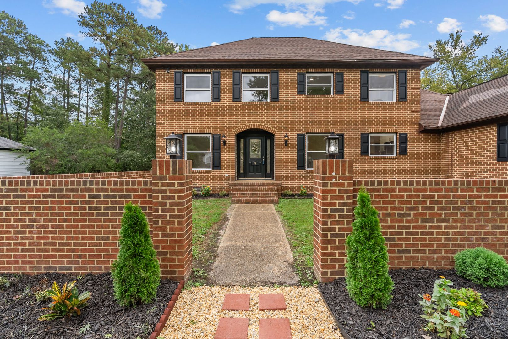 Poquoson House: 9 Rhodelia Ln