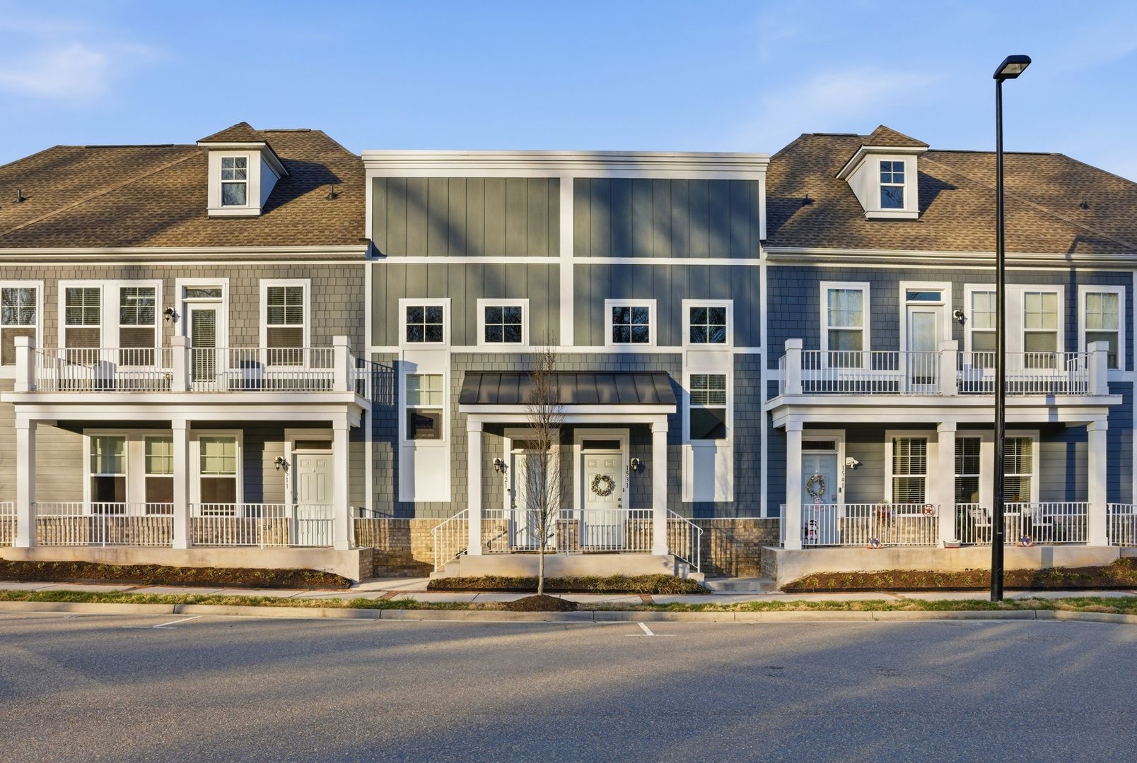 Williamsburg House: 1521 Redoubt Road