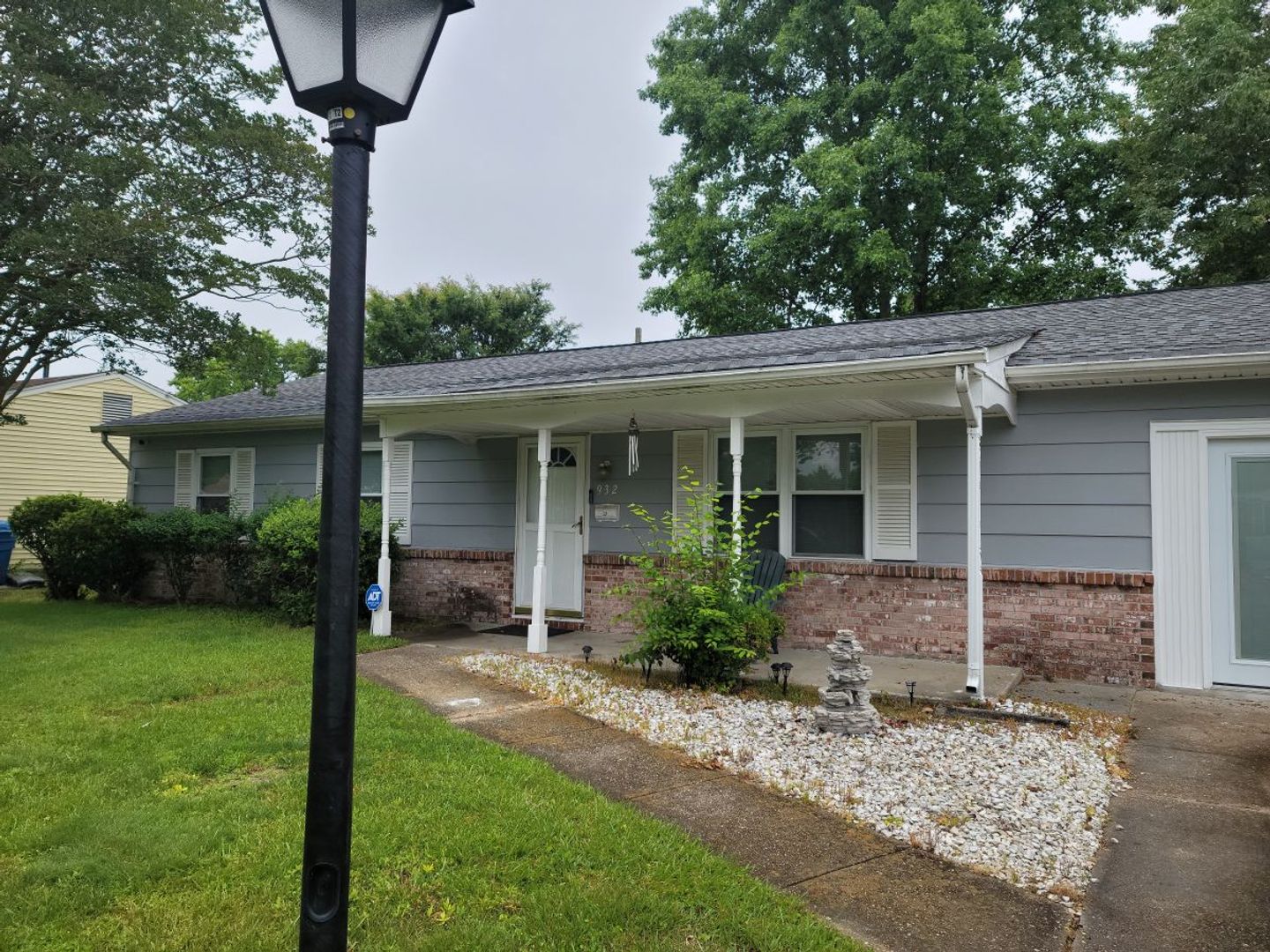 Virginia Beach House: 932 Gossman Dr