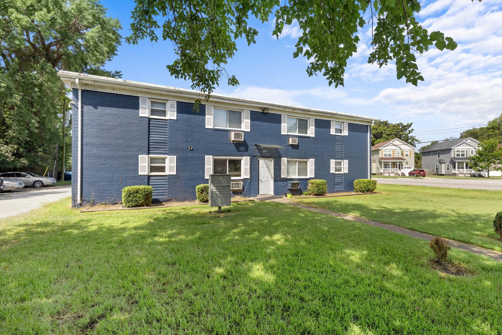 Portsmouth Apartment: 200 Pullman Avenue