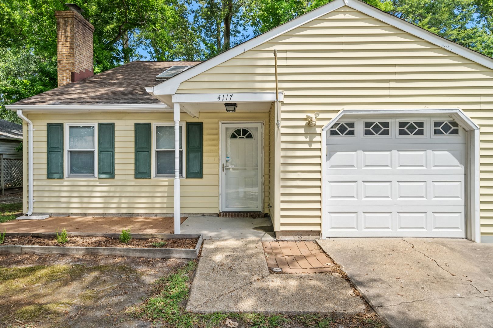 Virginia Beach House: 4117 Rainbow Dr