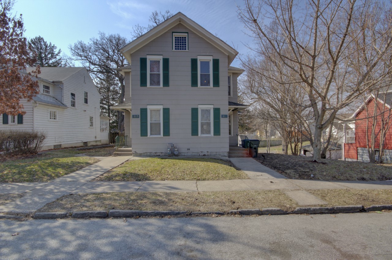 Davenport Apartment: 1017 E 13th St