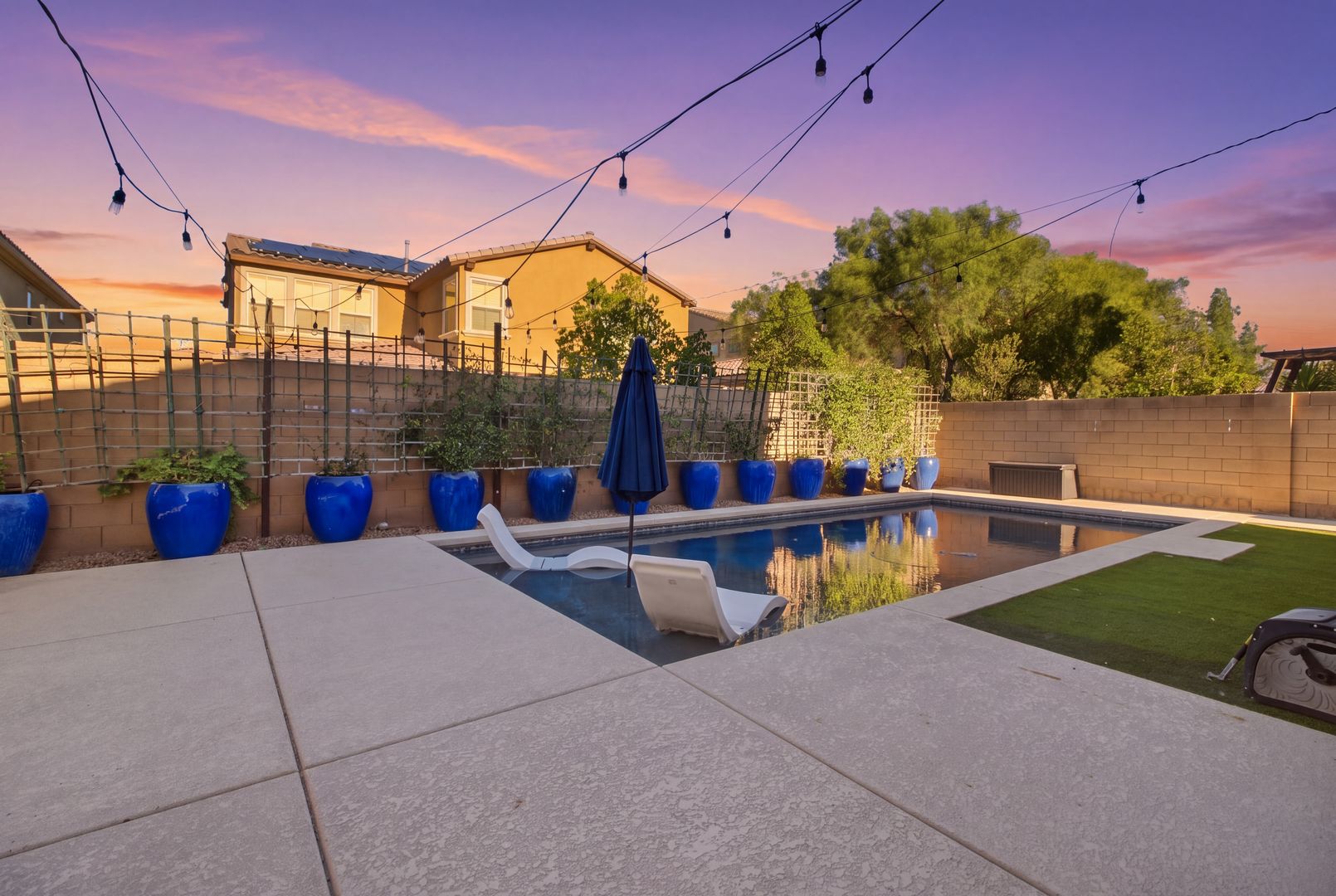 Pool at 2182 Trivero St Henderson, Nv 89044 (3 of 8)