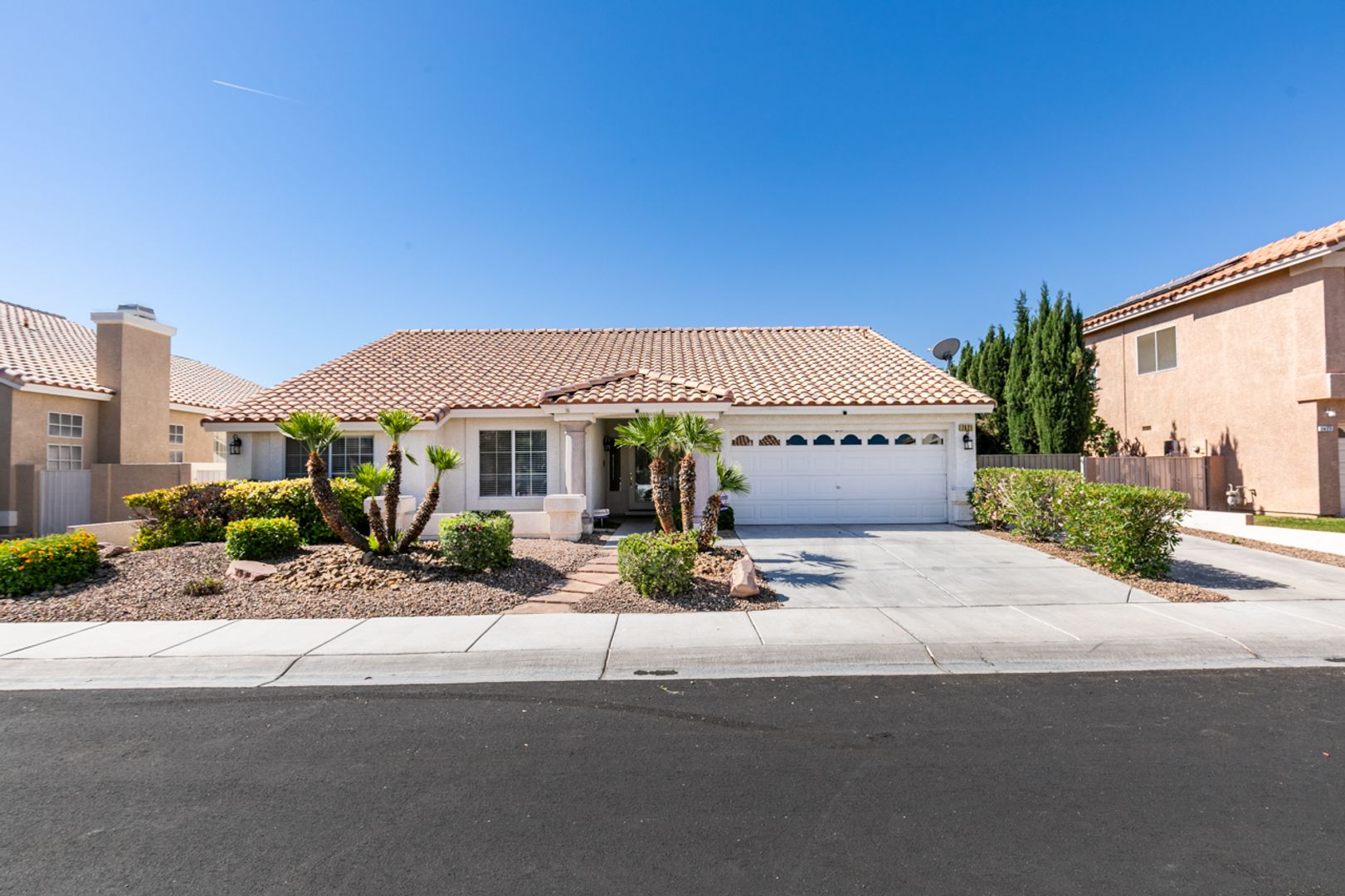 Las Vegas House: 7421 Enchanted Hills Ct