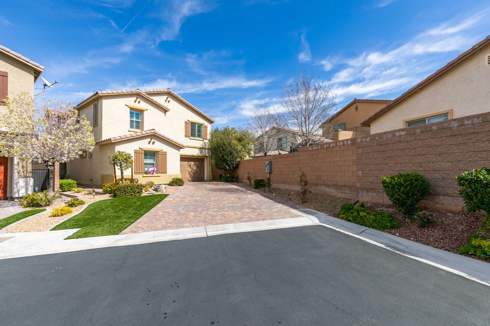 Las Vegas House: 12314 Kings Eagle St