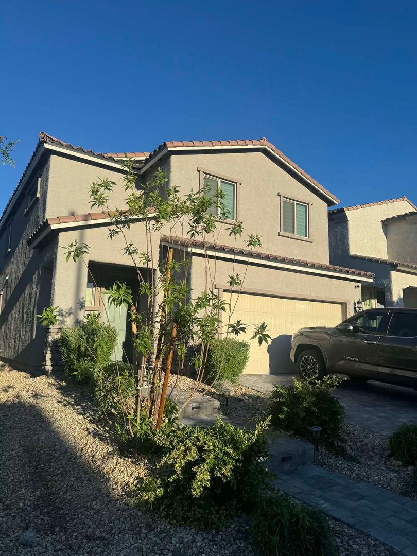 North Las Vegas House: 7007 Feather Hill St.