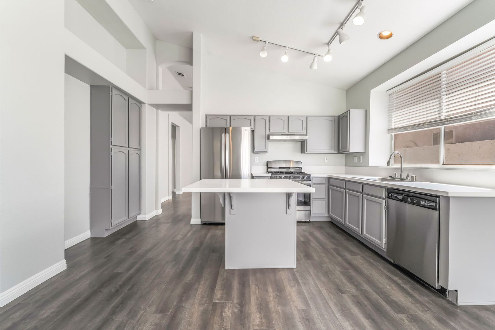 Henderson House: 1734 Talon Ave